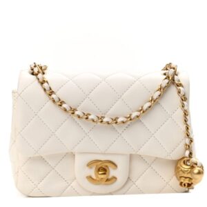 Chanel – Mini Flap